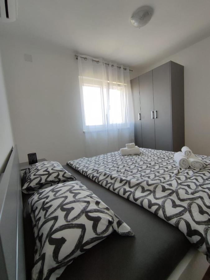 Apartman Ivana Биоград-на-Мору Экстерьер фото